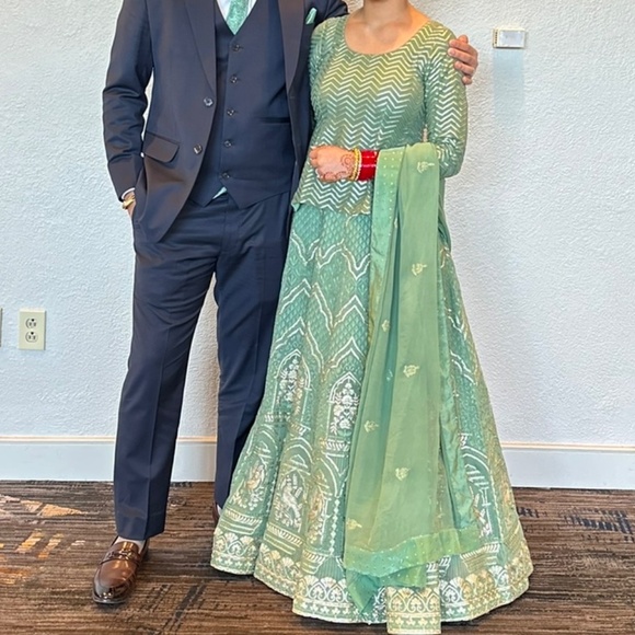 Indian Lengha for sale - Picture 3 of 11